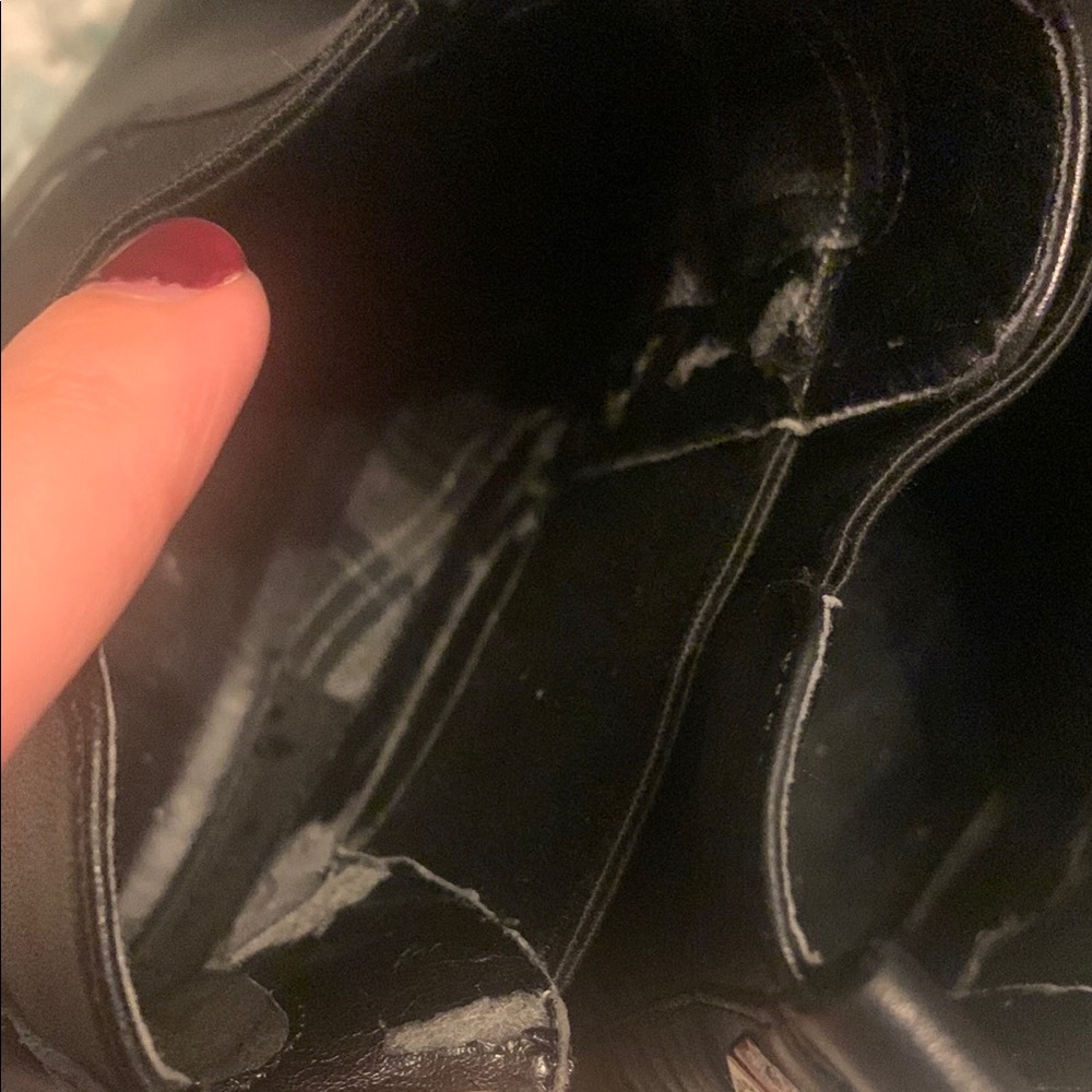 Cole Hahn Waterproof Black Leather Ankle Boots - Picture 10 of 10